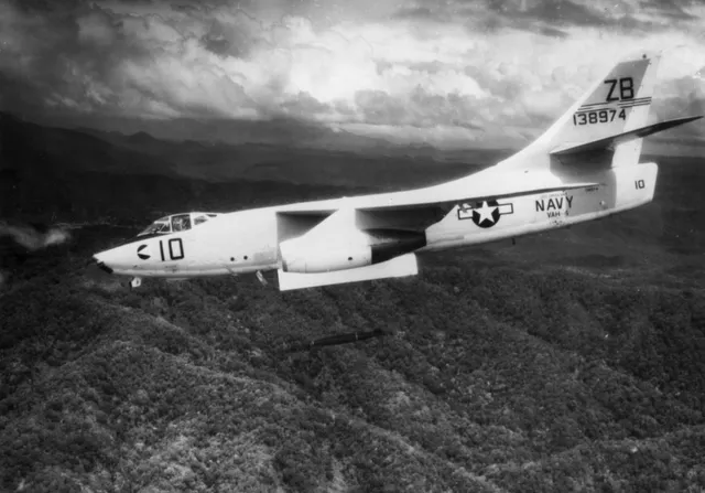 1,000-pound drop bomb, Free-fall bomb, Munitions - view 3