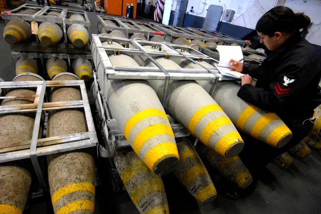 1,000-pound drop bomb, Free-fall bomb, Munitions - view 6