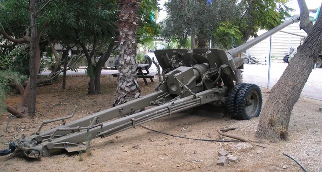 100 mm field gun M1944 (BS-3), Towed 100 mm field and anti-tank gun, Artillery - view 1