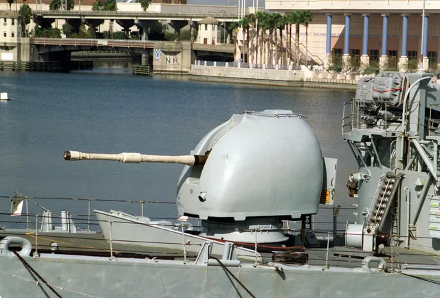 114 mm Vickers Mark 8, Single-barrel dual-purpose naval gun, Naval Systems - view 2