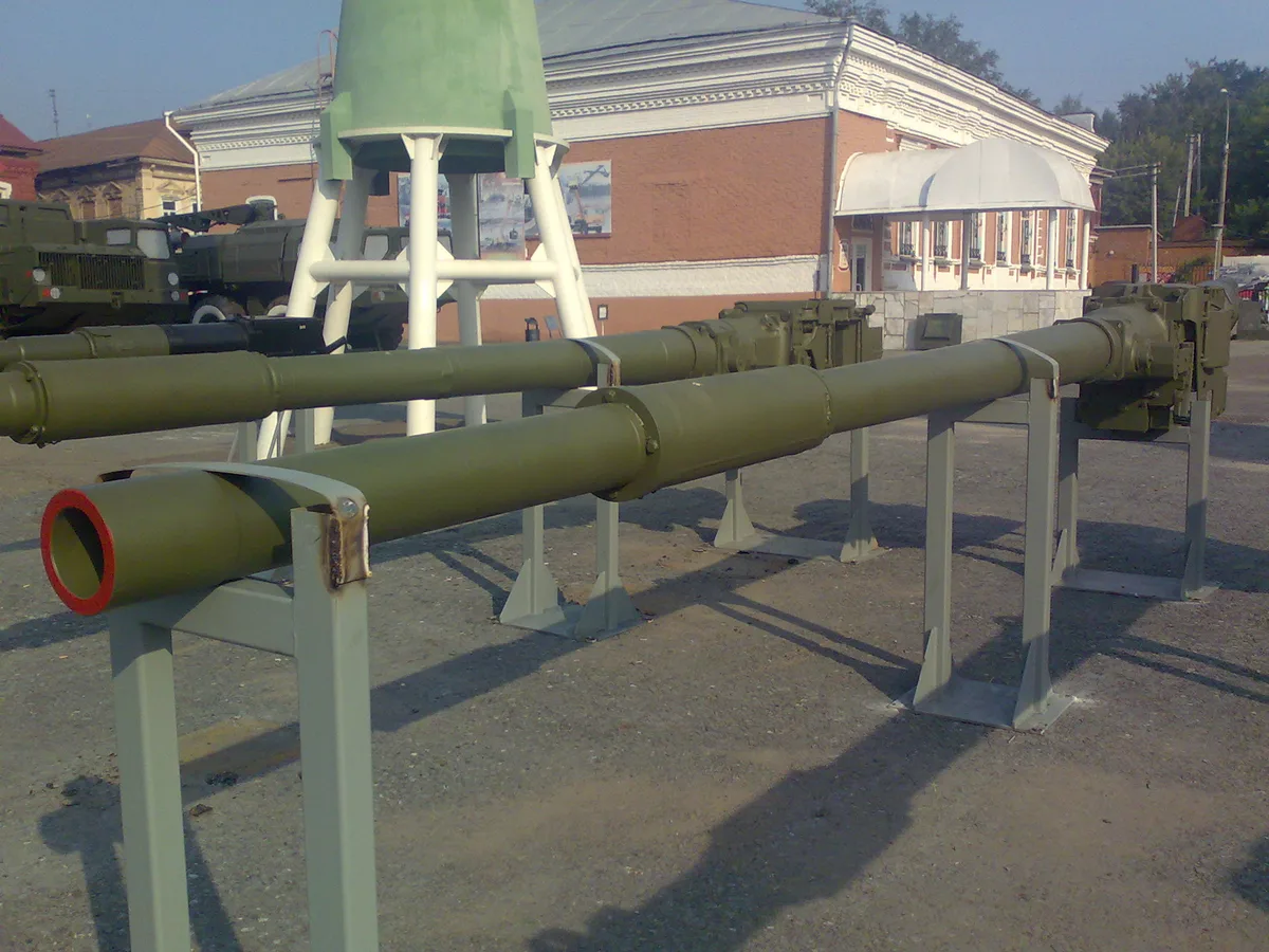 115 mm U-5TS, 115 mm smoothbore tank gun, Tanks