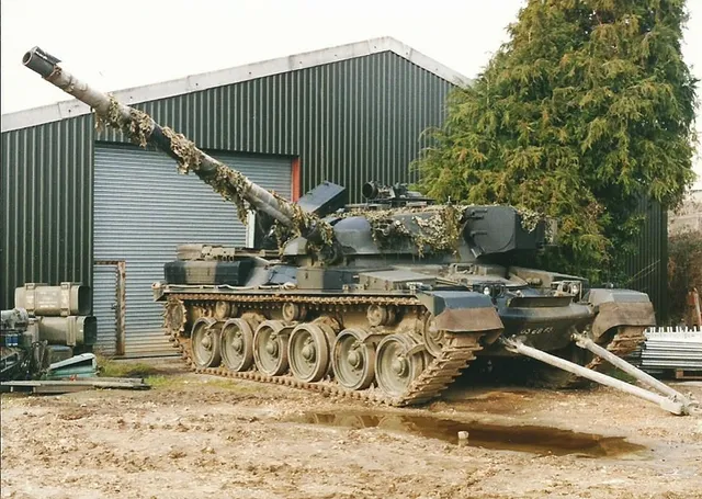 120 mm Royal Ordnance L11, 120 mm rifled tank gun, Artillery - view 2