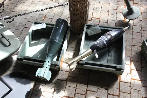 120 mm smoke ammunition, 120 mm smoke ammunition for rifled gun-mortars, Munitions