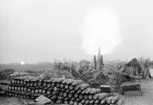 140mm BL 5.5-inch gun, Towed medium gun-howitzer, Artillery - view 1