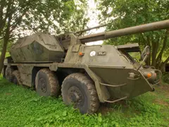 152 mm SpGH DANA, 152 mm wheeled self-propelled gun-howitzer, Artillery