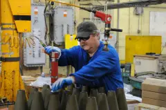 155 mm NATO ammunition, 155 mm NATO-standard artillery ammunition family for 39-, 45-, and 52-caliber howitzers, Munitions