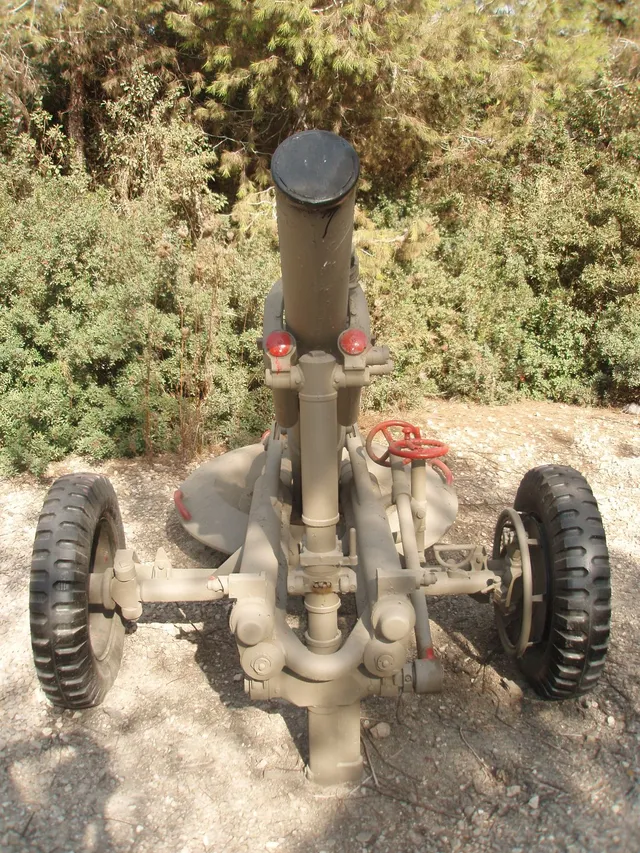 160 mm Soltam M-66, 160 mm towed heavy mortar, Artillery - view 1