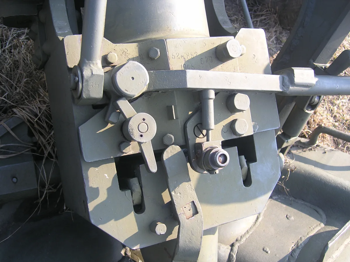 160mm M160, 160 mm towed heavy mortar, Artillery