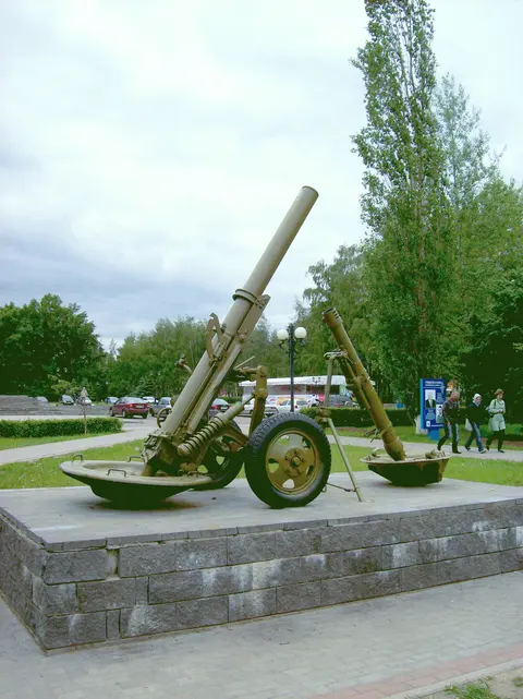 160mm PM-43, 160 mm towed heavy mortar, Artillery