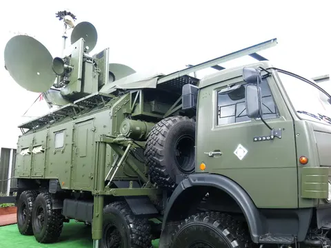 1RL257 Krasukha-4, Mobile electronic warfare jammer, Electronic Warfare