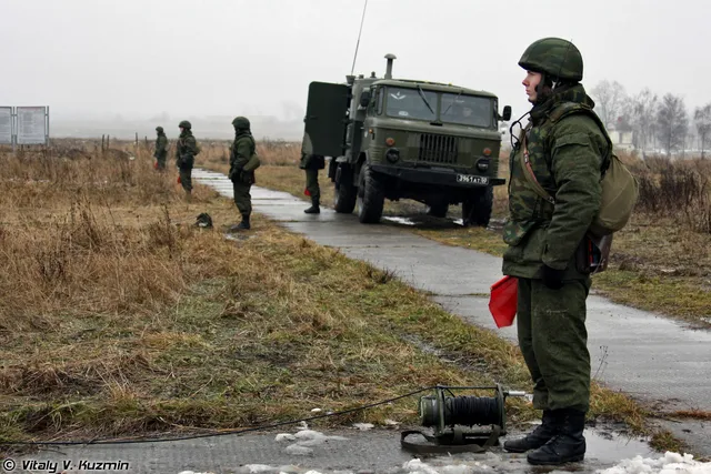 1V110 BM-21 Grad battery command vehicle, Artillery battery command and fire-control vehicle, Support Equipment - view 1