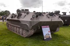 1V15 command and forward observer vehicle, Artillery battalion command and forward observer vehicle, Support Equipment