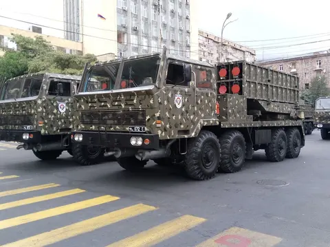 273 mm WM-80 multiple rocket launcher, Wheeled 273 mm multiple rocket launcher, Artillery