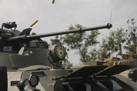 2A72 30 mm automatic cannon, 30 mm dual-feed automatic cannon, Artillery