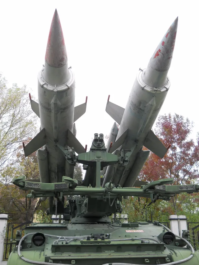 2K11 Krug / SA-4 Ganef, Tracked medium-range surface-to-air missile system, Air Defense - view 3