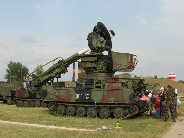 2K12 Kub / Kvadrat / SA-6 Gainful, Tracked medium-range surface-to-air missile system, Air Defense - view 2