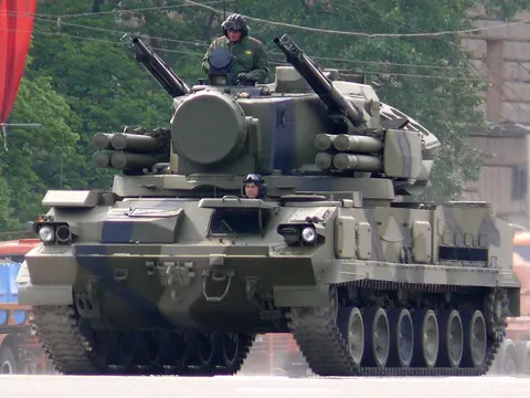 2K22 Tunguska, Tracked self-propelled gun-missile air defense system, Air Defense