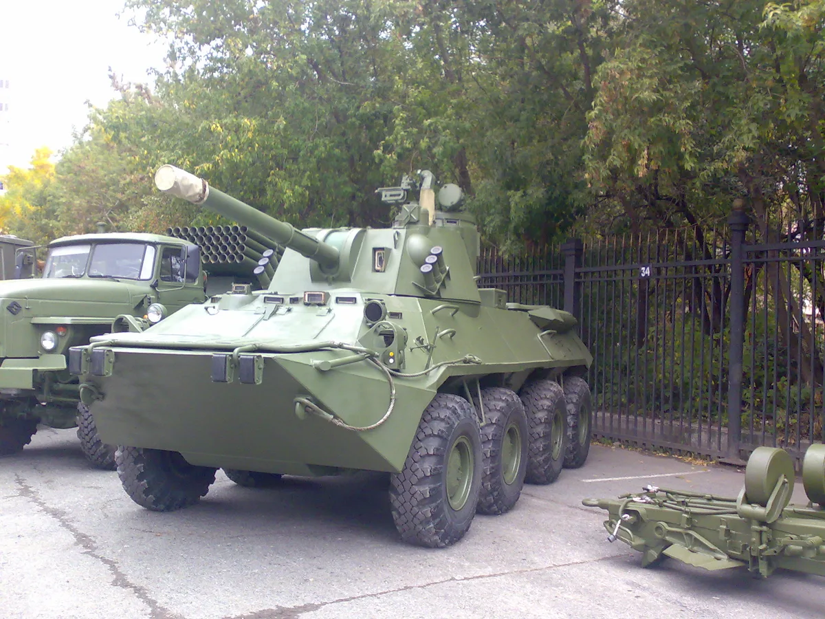 2S23 Nona-SVK, 120 mm wheeled self-propelled gun-mortar, Artillery - 2014 Russia-Ukraine War