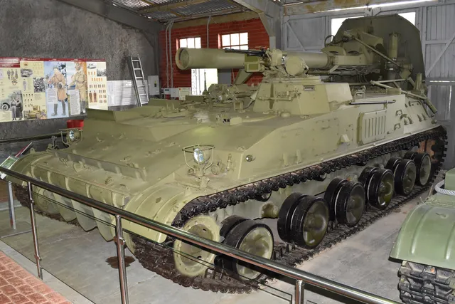 2S4 Tyulpan, 240 mm self-propelled heavy mortar, Artillery - view 1