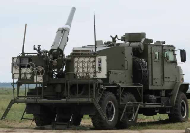 2S40 Floks, 120 mm wheeled self-propelled howitzer/mortar, Artillery - view 1