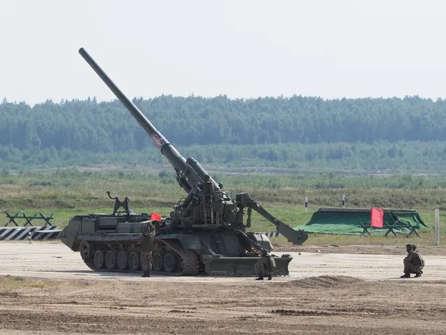 2S7M Malka, 203 mm tracked self-propelled gun, Artillery - view 1