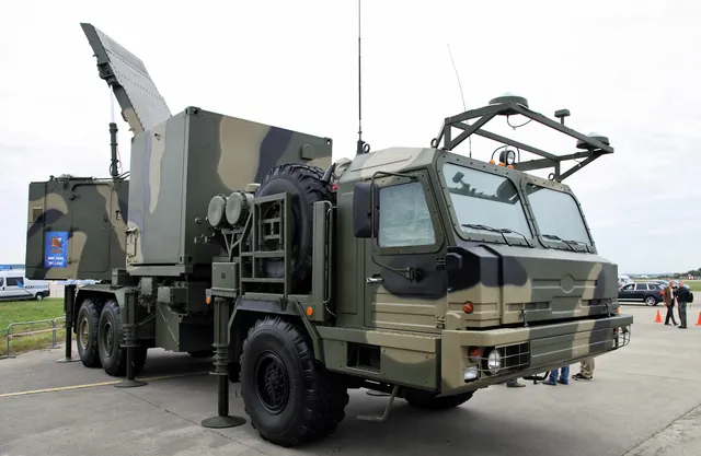50N6A multifunction radar, Mobile multifunction radar for the S-350 Vityaz air-defense system, Air Defense - view 1