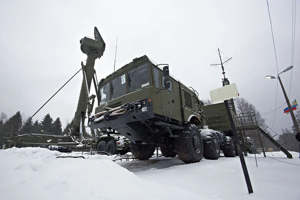 55K6A command post, Mobile S-400 air-defense command post, Air Defense