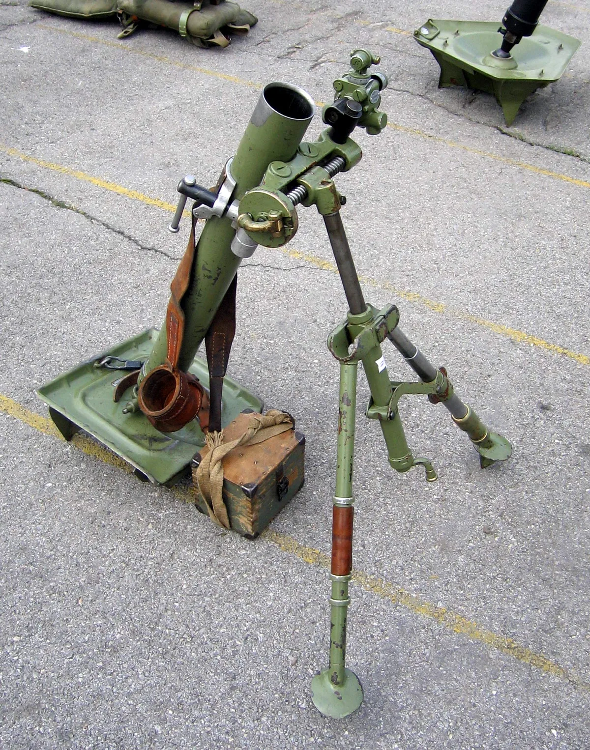 60 mm M57 mortar, 60 mm light infantry mortar, Artillery