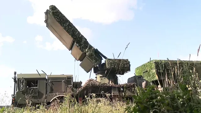 96L6-TsP acquisition radar, Mobile acquisition and surveillance radar, Air Defense - view 2
