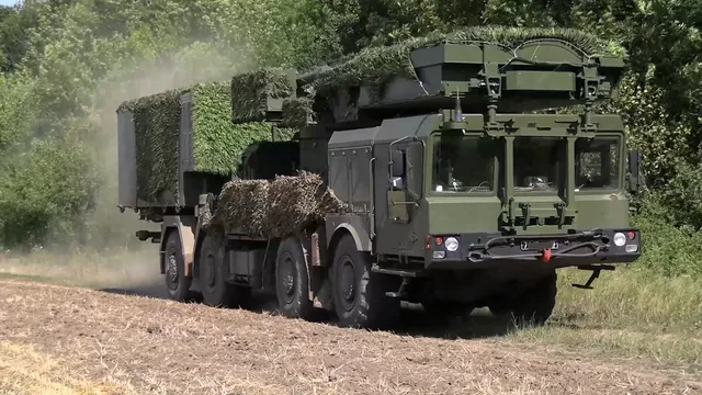 96L6-TsP acquisition radar, Mobile acquisition and surveillance radar, Air Defense - view 1