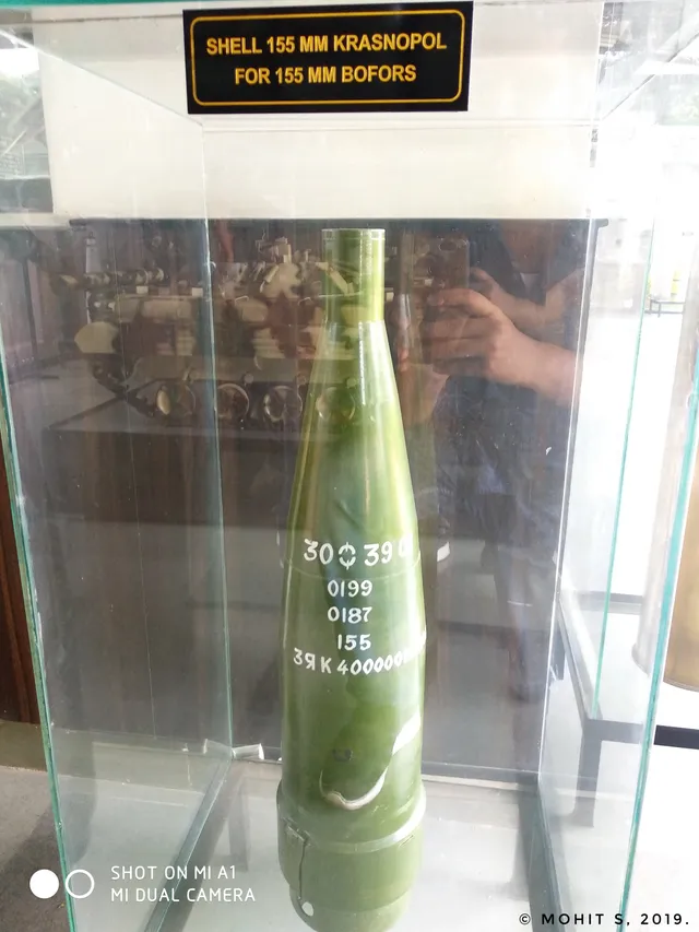 9K25 Krasnopol laser-guided projectile, 152/155 mm laser-guided artillery projectile, Munitions - view 1