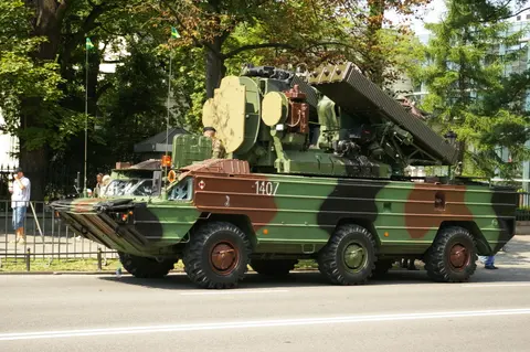 9K33 Osa, Short-range self-propelled surface-to-air missile system, Air Defense