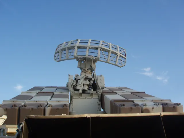9K33 Osa, Short-range self-propelled surface-to-air missile system, Air Defense - view 2