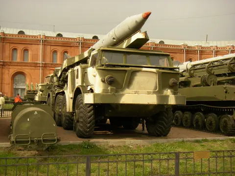 9K52 Luna-M artillery rocket system, Artillery rocket system, Artillery