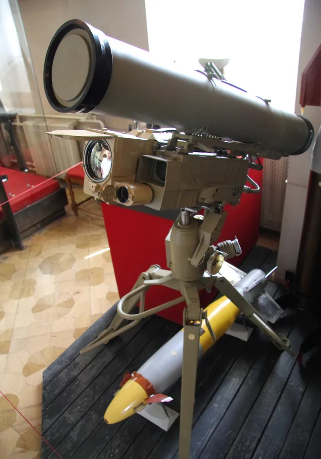 9M133 Kornet, Laser beam-riding anti-tank guided missile system, Infantry Weapons - view 1