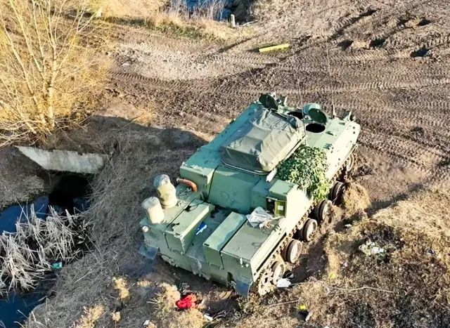 Captured Russian 9S932-2 Barnaul-T command vehicle near the Irpin River area