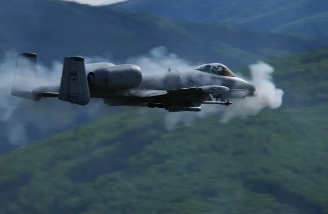 A-10 Thunderbolt II, Close air support attack aircraft, Aircraft & UAVs - view 1