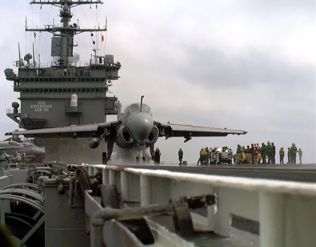 A-6E Intruder, Carrier-based attack aircraft, Aircraft & UAVs - view 2