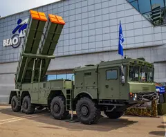 A200/M20 missile launcher, Road-mobile guided rocket and short-range ballistic missile launcher, Artillery