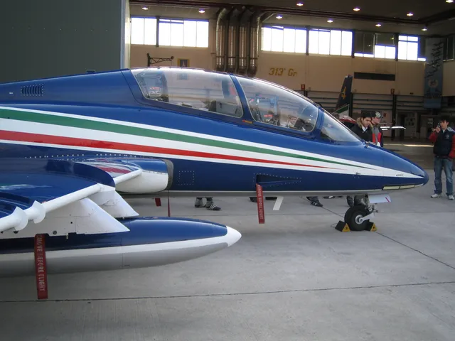 Aermacchi MB-339, Advanced jet trainer and light attack aircraft, Aircraft & UAVs - view 2