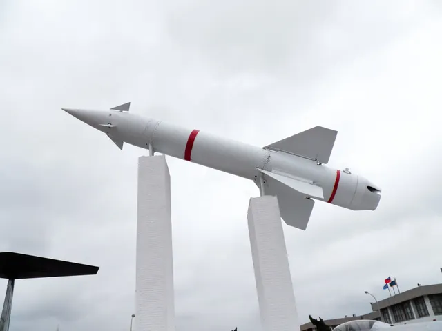 AGM-12 Bullpup, Air-to-surface guided missile, Munitions - view 1