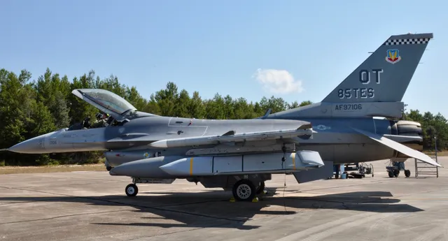 AGM-158 JASSM, Air-launched standoff cruise missile, Munitions - view 3