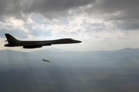 AGM-158 JASSM, Air-launched standoff cruise missile, Artillery