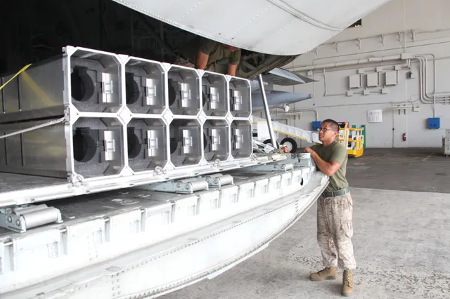 AGM-176 Griffin missile, Lightweight air- and surface-launched precision-guided missile, Munitions - view 1