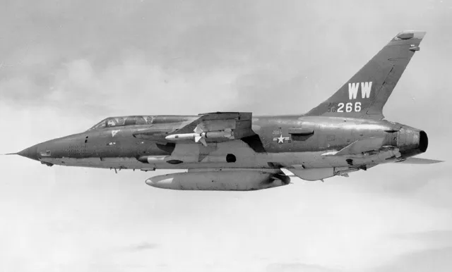 AGM-45 Shrike, Air-to-surface anti-radiation missile, Munitions - view 1
