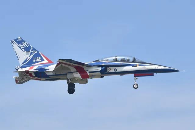 AIDC AT-3/T-5 Brave Eagle, Advanced jet trainer and light attack aircraft family, Aircraft & UAVs - view 2