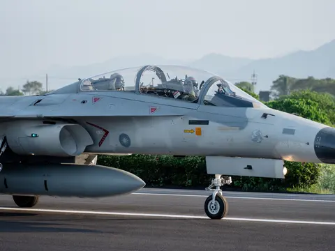 AIDC F-CK-1 Ching-kuo, Lightweight supersonic twin-engine multirole fighter, Aircraft & UAVs