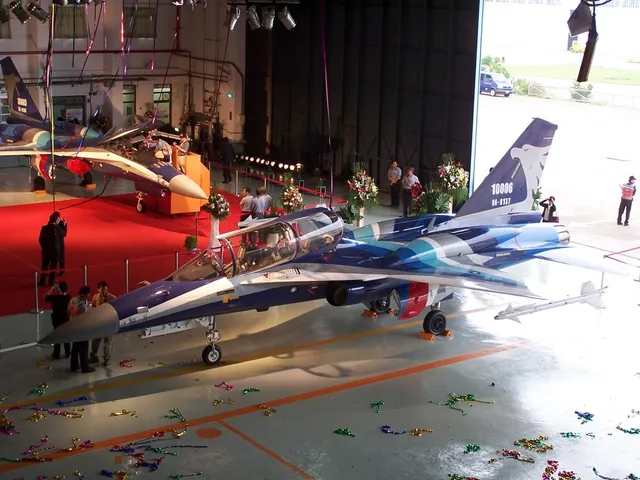 AIDC F-CK-1 Ching-kuo, Lightweight supersonic twin-engine multirole fighter, Aircraft & UAVs - view 3