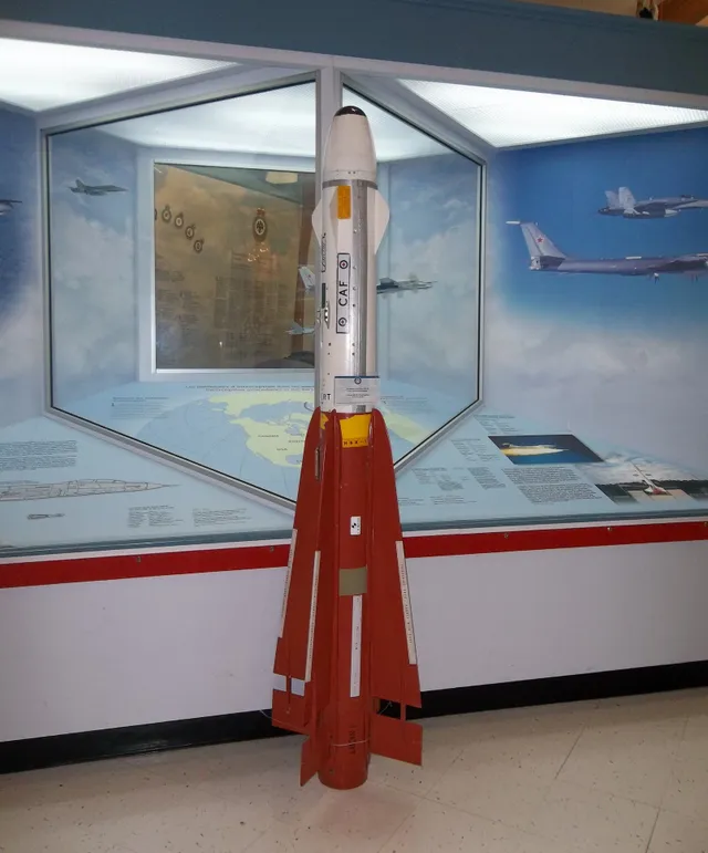 AIM-4D Falcon missile, Short-range air-to-air missile, Munitions - view 1
