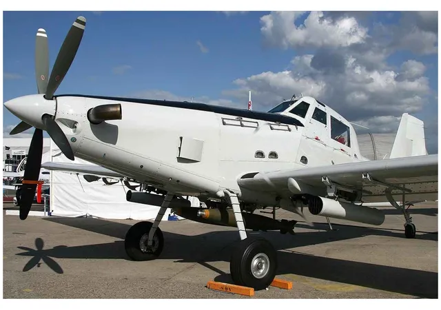 Air Tractor AT-802, Agricultural and armed multi-mission turboprop aircraft, Aircraft & UAVs - view 1